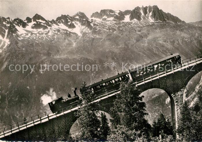 Zahnradbahn Chemin de Fer a cremaillere du Montenvers Aiguilles Rouges