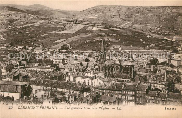 Clermont-Ferrand Vue Generale prise vers l'Eglise