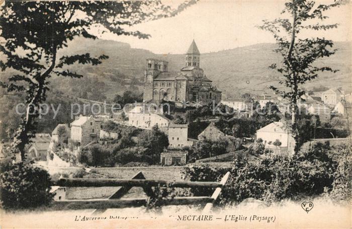 Saint-Nectaire Puy de Dome Vue panoramique Eglise Paysage