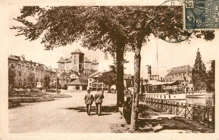 Annecy Haute-Savoie Place Port et Chateau