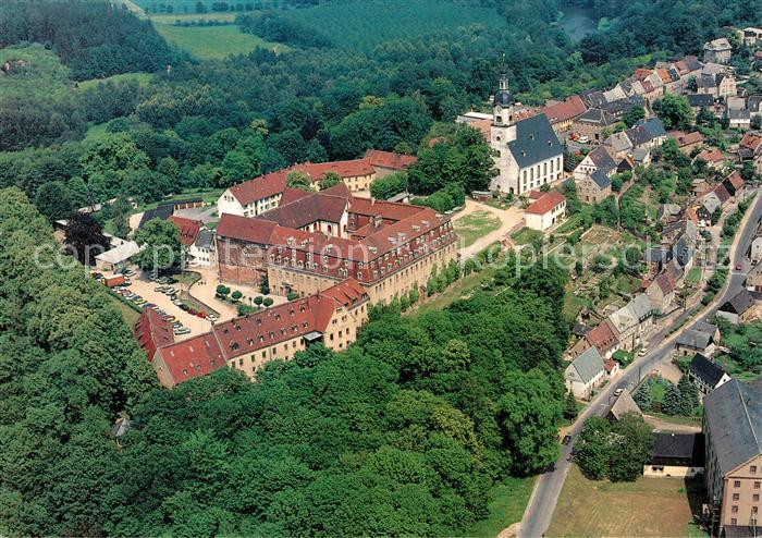 Wechselburg Schloss mit Basilika und St Otto Stadtkirche Fliegeraufnahme