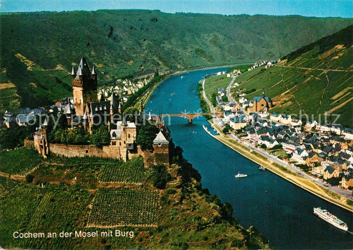 Cochem Mosel Fliegeraufnahme Mosel mit Burg