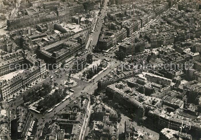 Paris Fliegeraufnahme Place de la Republique