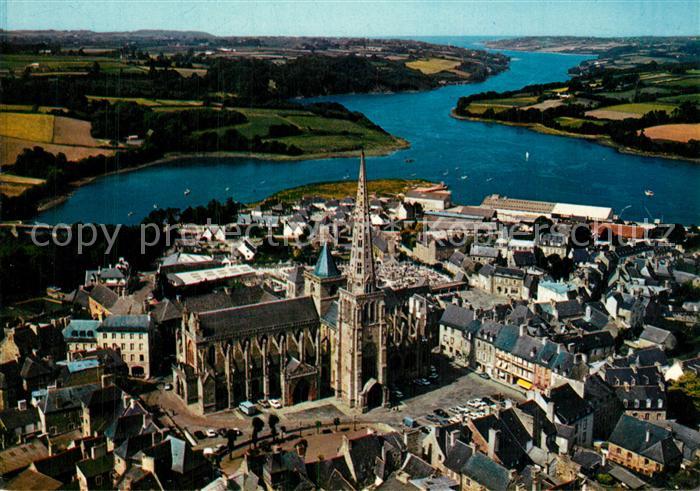 Treguier Cotes d Armor Fliegeraufnahme Eglise