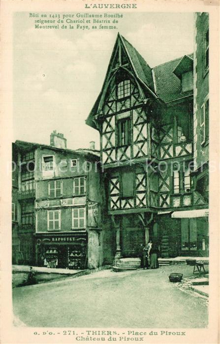 Thiers Place du Pirou Chateau du Pirou