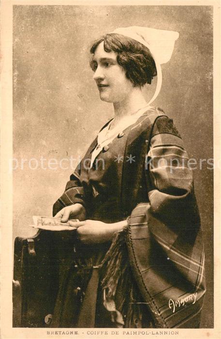 Bretagne Region Coiffe de Paimpol Lannion