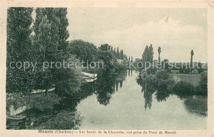 Mansle Les bords de la Charente vue prise du Pont de Mansle