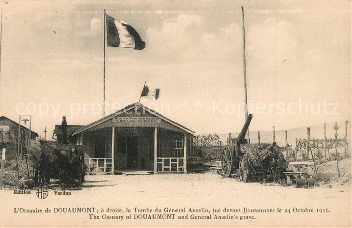 Douaumont Ossuaire Tombe du General Ansein