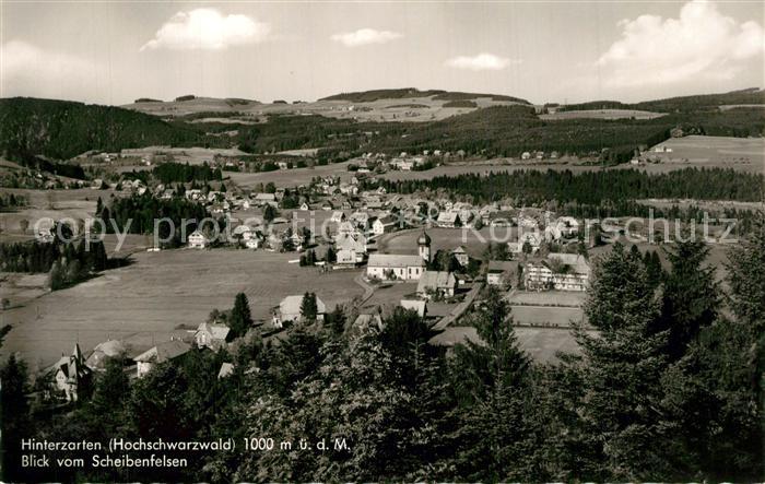 Hinterzarten Panorama Hoehenluftkurort Schwarzwald Blick vom Scheibenfelsen