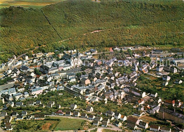 Pruem Eifel Fliegeraufnahme mit Basilika