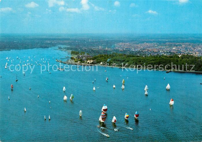 Kiel Segelregatta auf der Foerde Fliegeraufnahme