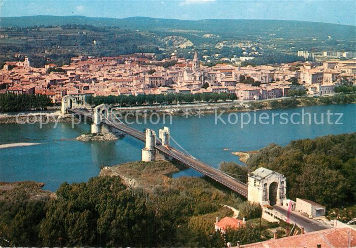 Bourg-Saint-Andeol Vue panoramique et Pont sur le Rhône