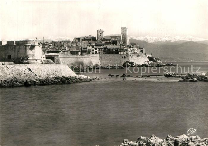 Antibes Alpes Maritimes Les remparts et la vieille ville