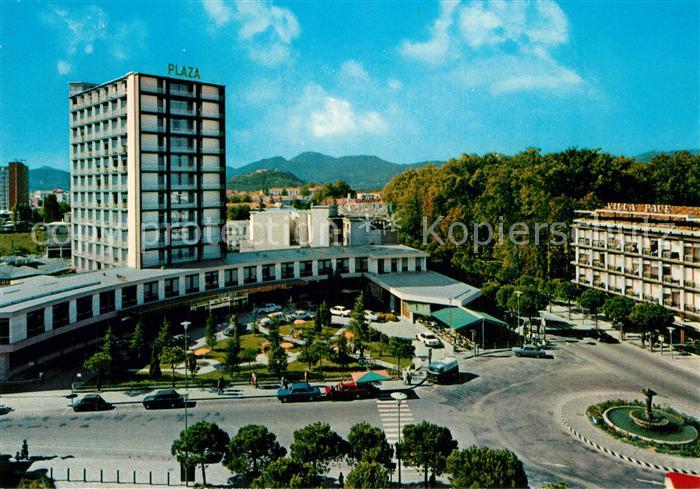 Abano Terme Piazza della Repubblica e panorama