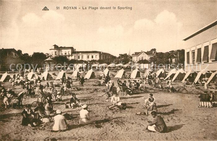 Royan 17 La plage devant le Sporting