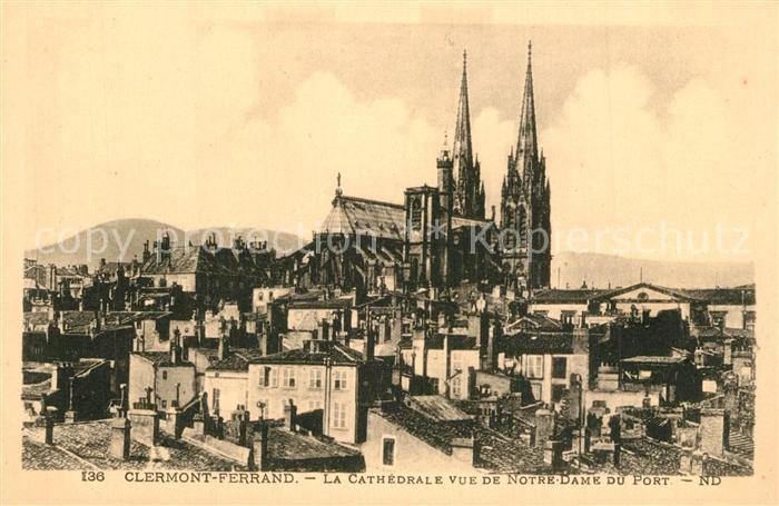 Clermont-Ferrand La Cathedrale vue de Notre Dame du Port