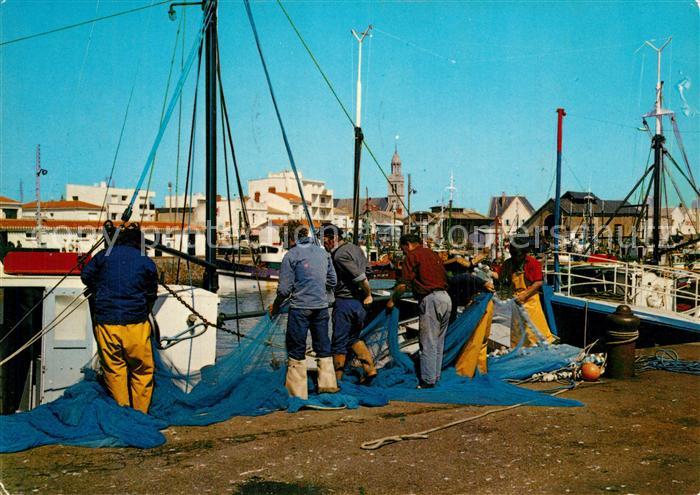 Saint-Gilles-Croix-de-Vie Vendee Le Port des pêcheurs Bateaux de pêche