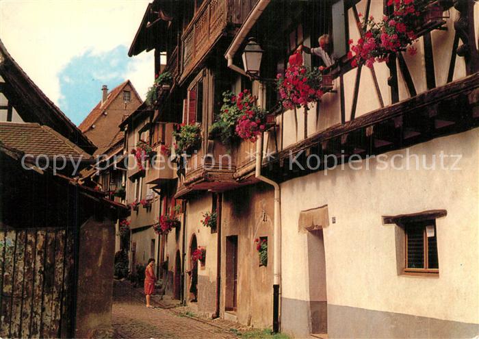 Eguisheim Haut Rhin Maisons alsaciennes a oriels du XVIe siècle