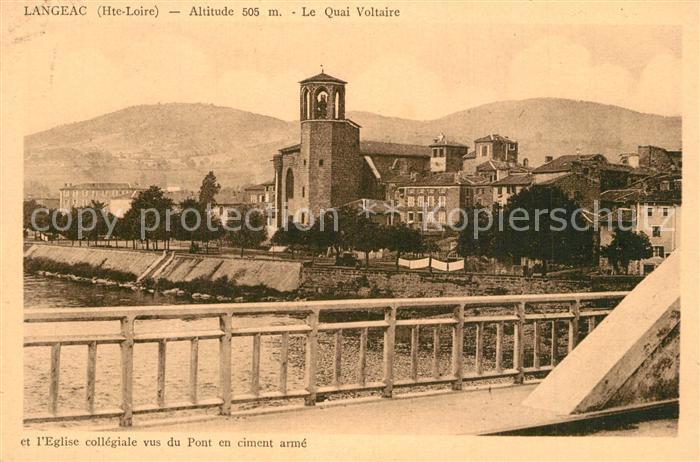 Langeac Le Quai Voltaire et Eglise collegiale vus du Pont en ciment arme