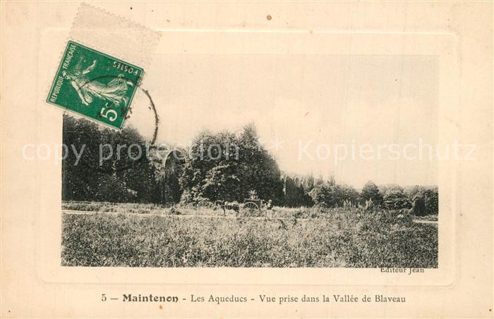 Maintenon Les Aqueducs Vue prise dans la Vallee de Blaveau