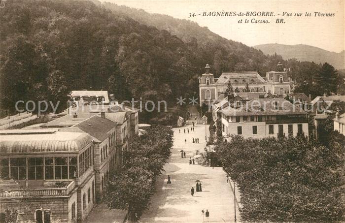 Bagneres-de-Bigorre Vue sur les Thermes et le Casino