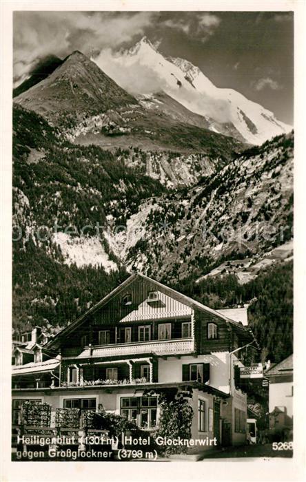 Heiligenblut Kaernten Hotel Glocknerwirt mit Grossglockner