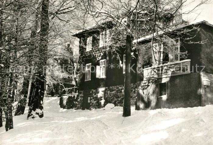 Walddorf Sachsen Ferienheim des VEB Waescheunion Kottmarbergbaude im Winter