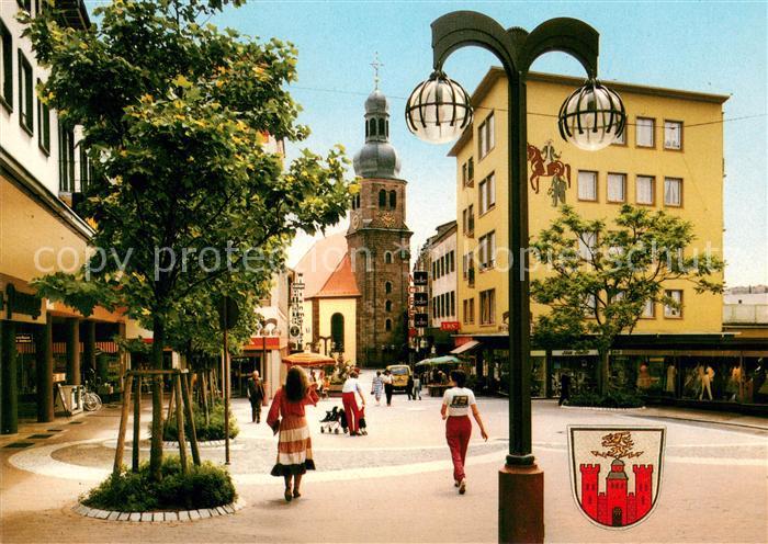 Pirmasens Hauptstrasse Fussgaengerzone mit Lutherkirche