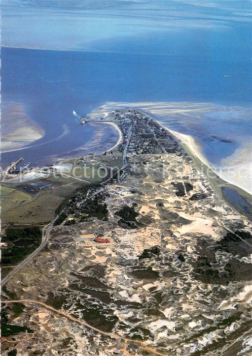 Amrum Fliegeraufnahme mit Campingplatz und Duenengebiet