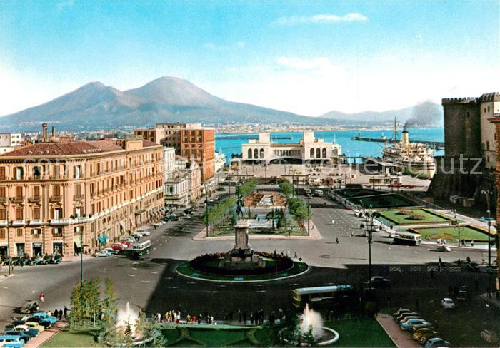 Napoli Neapel Piazza Municipio e Stazione Marittima
