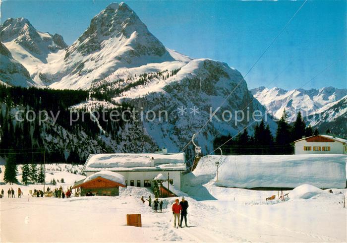 Ehrwald Tirol Ehrwalder Alm mit Skilift und Sonnenspitze