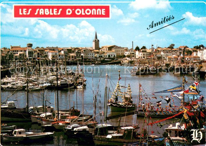 Les Sables-d Olonne Preparatifs pour la fete de la Mer