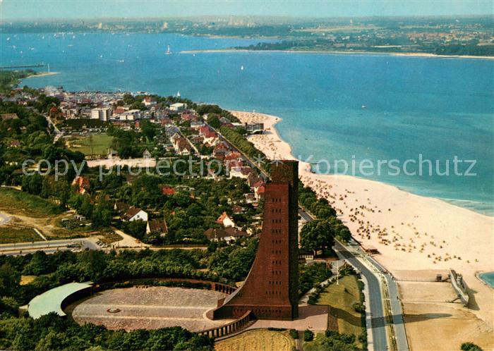 Laboe Marine Ehrenmal Strand Fliegeraufnahme