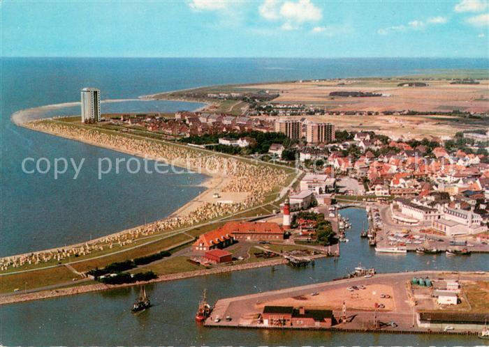 Buesum Nordseebad Hafen mit Ort und Strand Fliegeraufnahme
