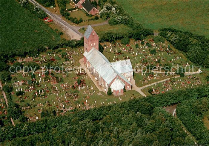 Suederende Foehr St. Laurentii Kirche Fliegeraufnahme