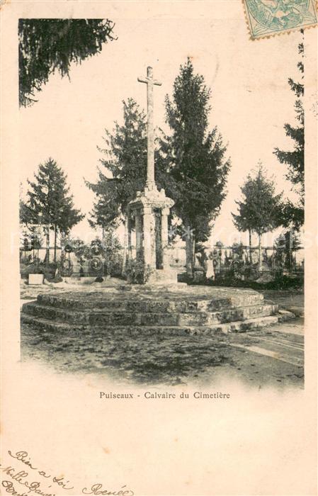 Puiseaux Calvaire du Cimetiere