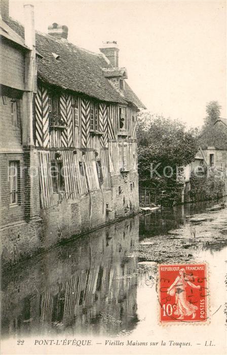 Pont-l Eveque Calvados Vieilles Maisons sur la Touques