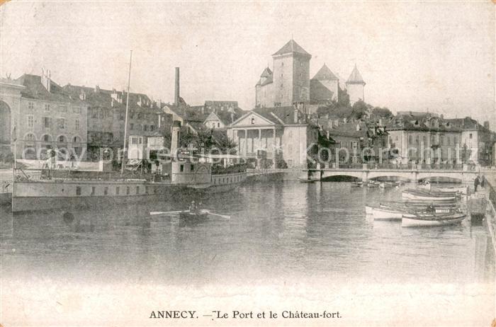 Annecy Haute-Savoie Le port et le Chateau fort