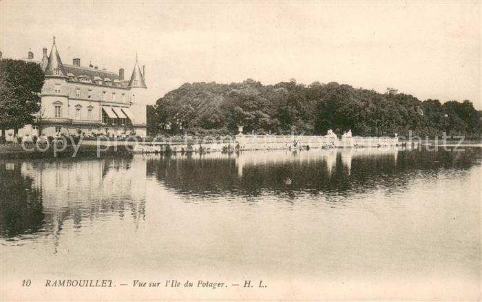 Rambouillet Vue sur l'Ile du Potager