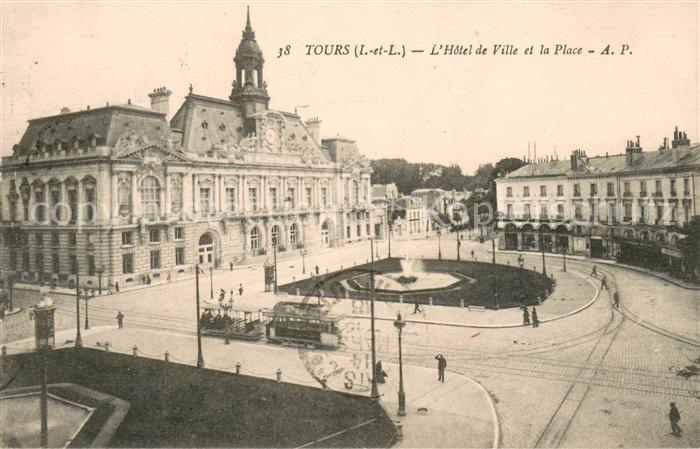 Tours Indre-et-Loire Hôtel de Ville et la Place