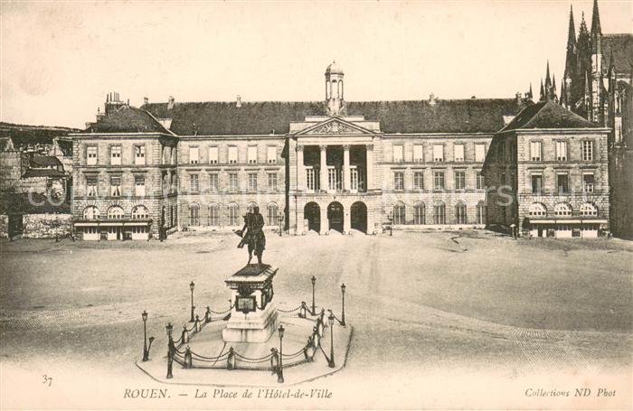 Rouen Place de l Hôtel de Ville Monument
