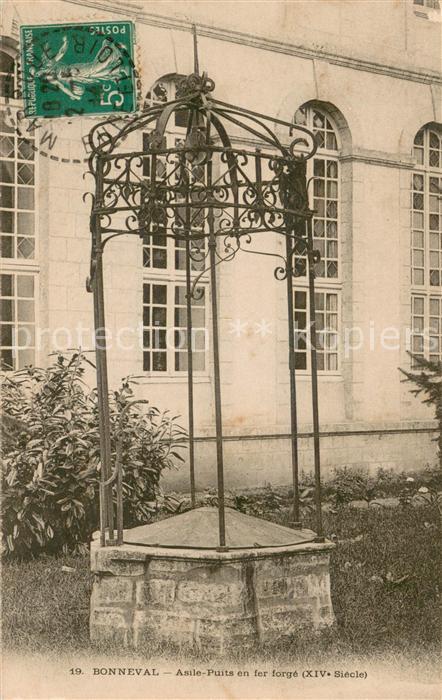 Bonneval d Eure-et-Loir Aisle Puits en fer forgé XIVe siècle