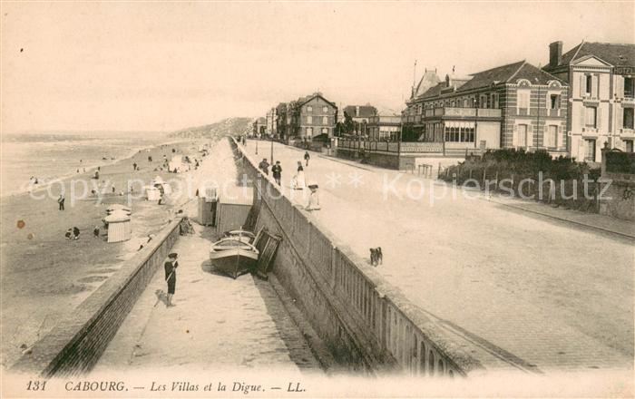 Cabourg Les Villas et la digue