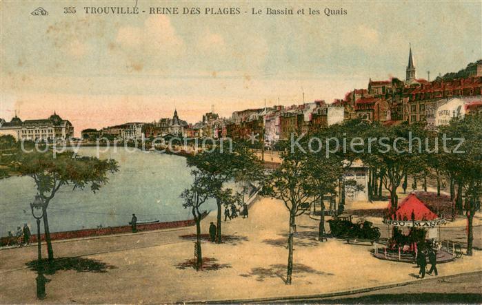 Trouville-sur-Mer Le bassin et les quais Reine des Plages