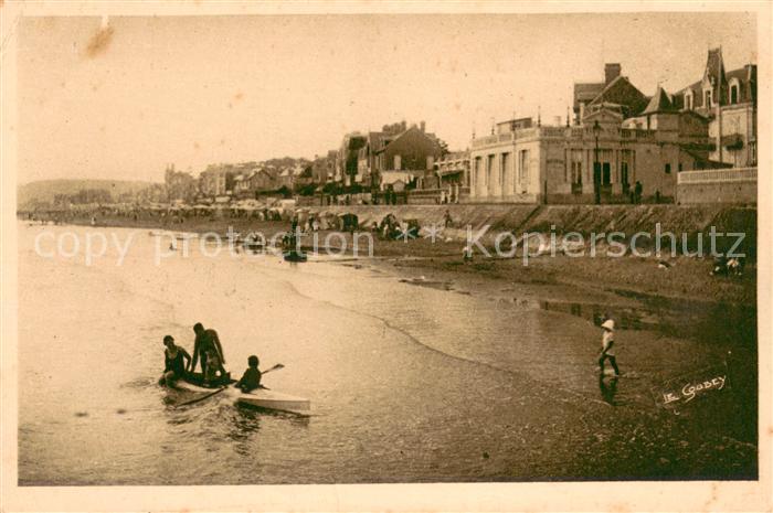 Villers-sur-Mer Ancien casino et la plage