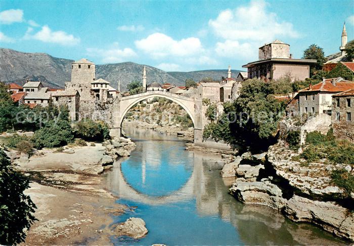 Mostar Moctap Stari Most Bruecke ueber die Neretva Wahrzeichen