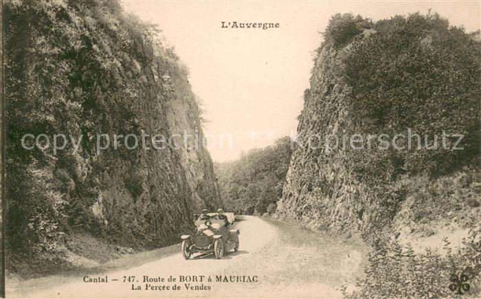 Cantal Montagne Route de Bort a Mauriac La Percee de Vendes