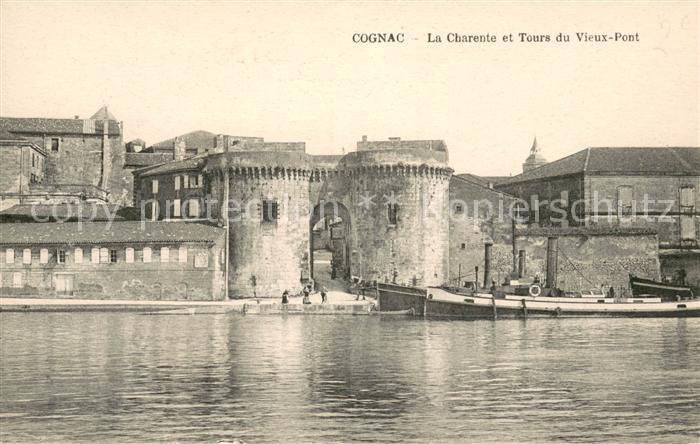 Cognac Charente La Charente et Tours du Vieux Pont