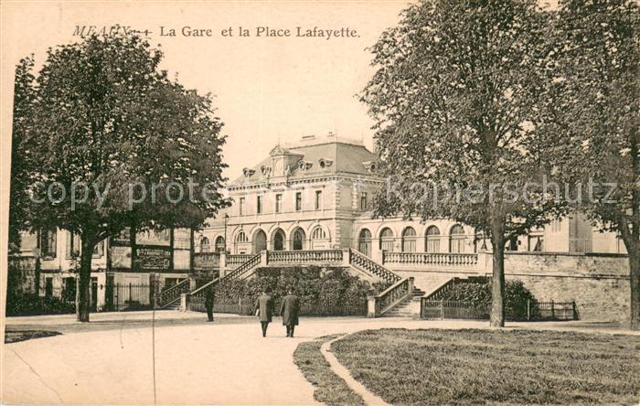 Meaux Seine et Marne La Gare et la Place Lafayette