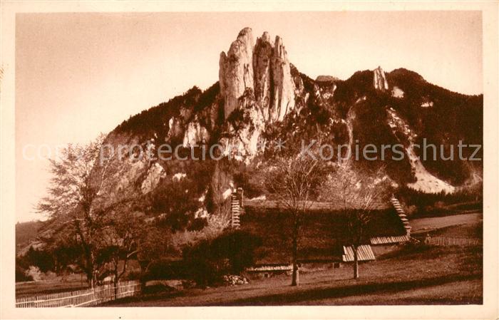 Saint-Nizier-d Azergues Les Trois Pucelles